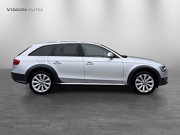 Audi A4 allroad 4 of 23