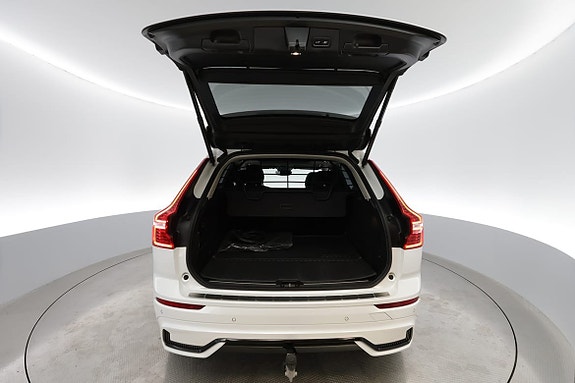 Volvo XC60 17 of 18