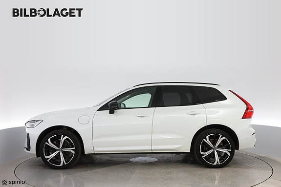 Volvo XC60 2 of 18