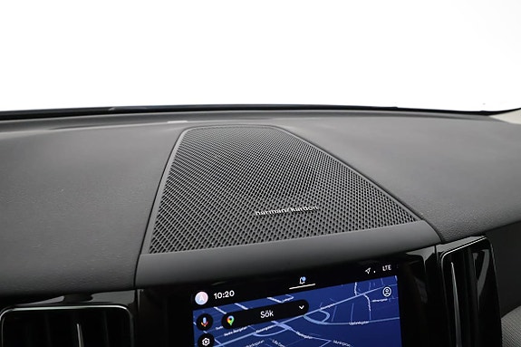 Volvo XC60 9 of 18