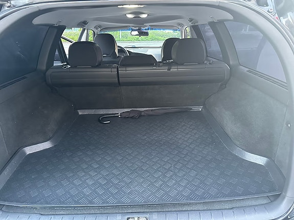 Volvo V70 6 of 8