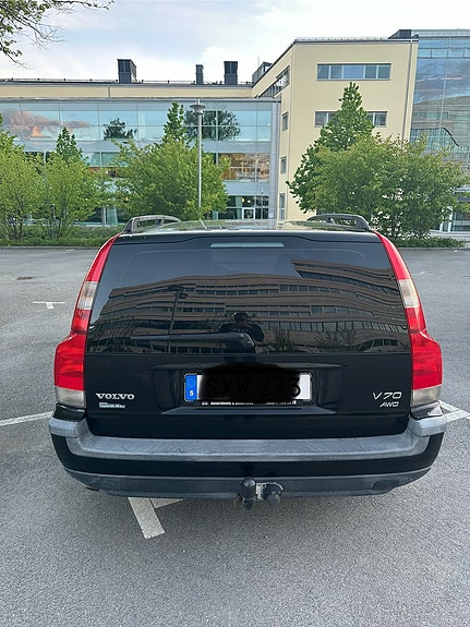 Volvo V70 4 of 8