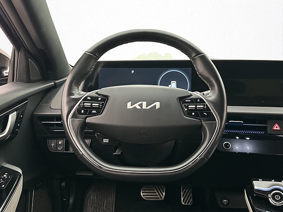 Kia EV6 17 of 30