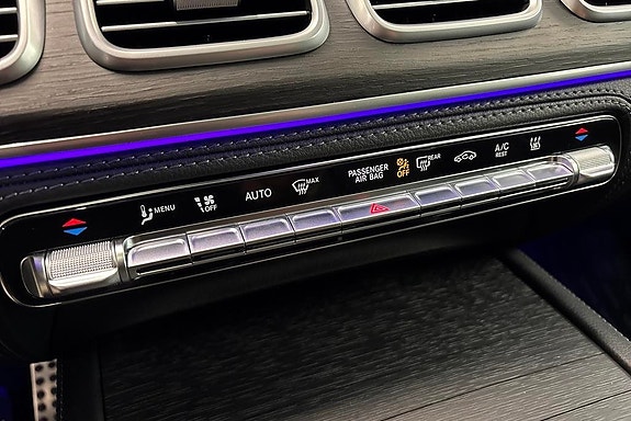 Mercedes-Benz GLS450 d 13 of 23