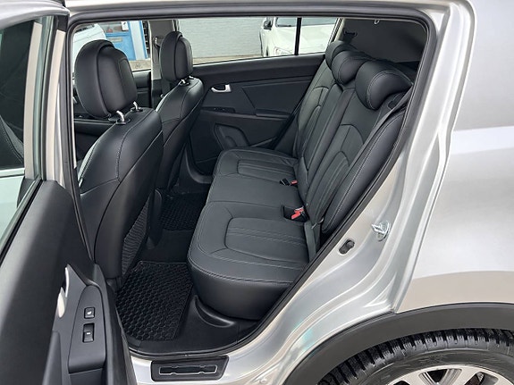Kia Sportage 10 of 14