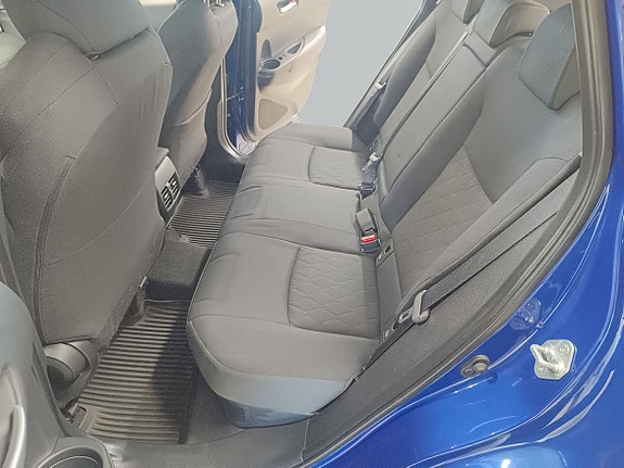 Toyota Corolla Cross 8 of 17