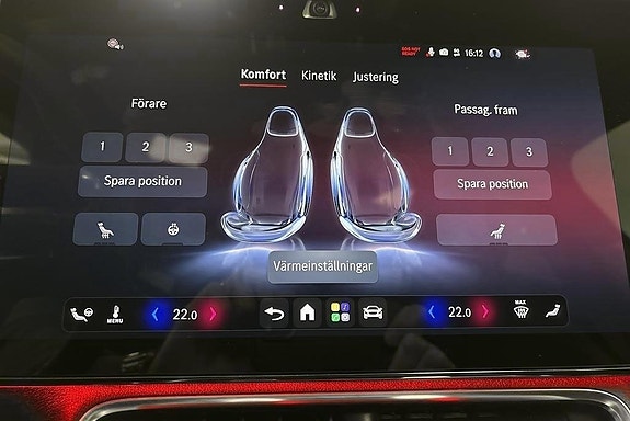 Mercedes-Benz CLA350 19 of 21