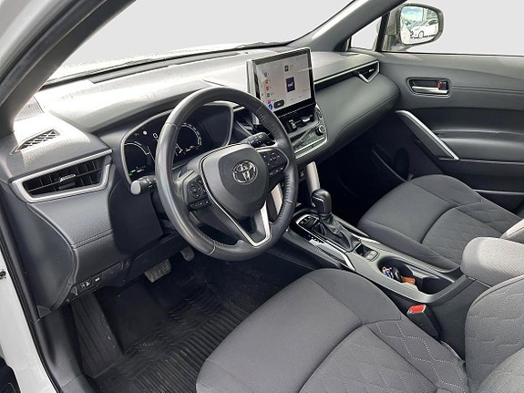 Toyota Corolla Cross 10 of 20