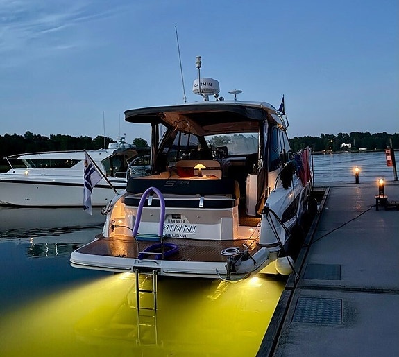 Bavaria S33 HT -2020 | 2 x Volvo Penta D3-220 2 of 12