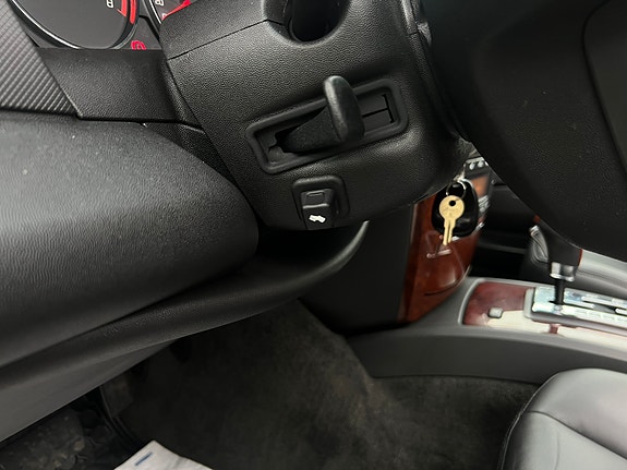 Cadillac SRX 14 of 14