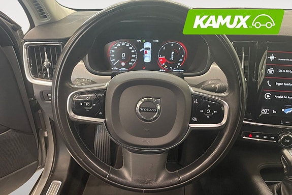 Volvo S90 13 of 21