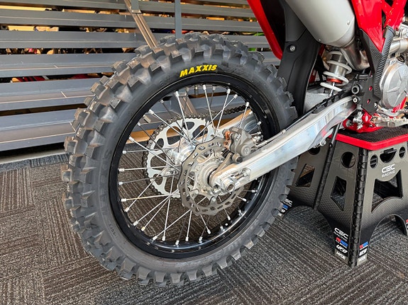 GasGas MC 250F 4 of 8