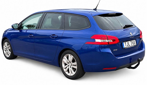 Peugeot 308 SW 4 of 12