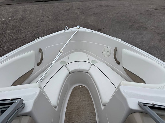 Four Winns 170 Horizon Volvo Penta 4,3 GL - 2005 9 of 11