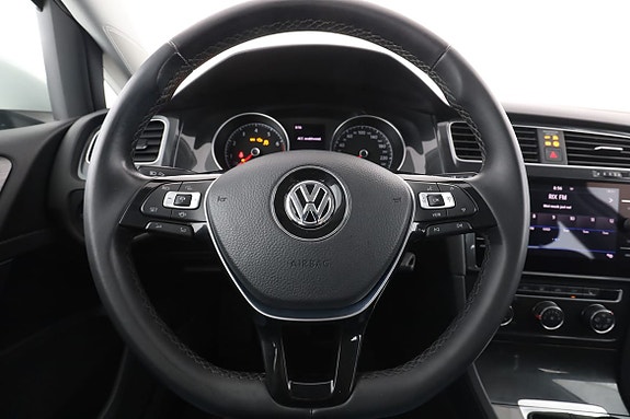 Volkswagen Golf I 19 of 30