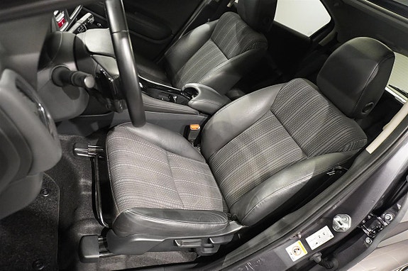 Honda HR-V 4 of 15