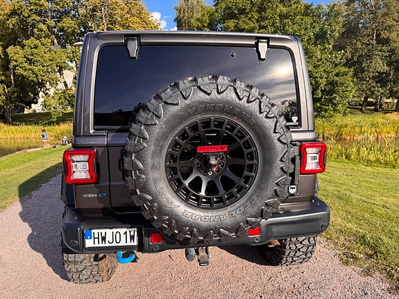 Jeep Wrangler 4 of 13