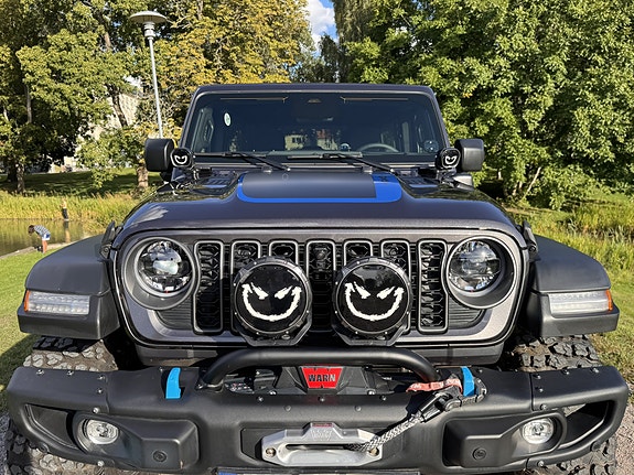 Jeep Wrangler 3 of 13