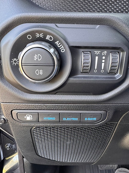 Jeep Wrangler 10 of 13