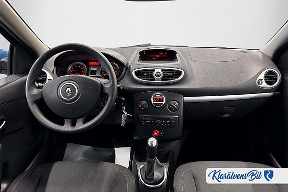 Renault Clio 8 of 13