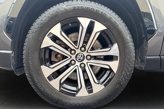 Toyota RAV4 17 of 20