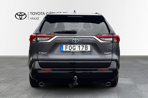 Toyota RAV4 5 of 20
