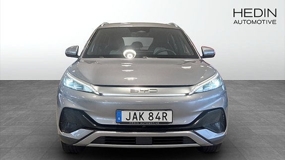 BYD Atto 3 2 of 12