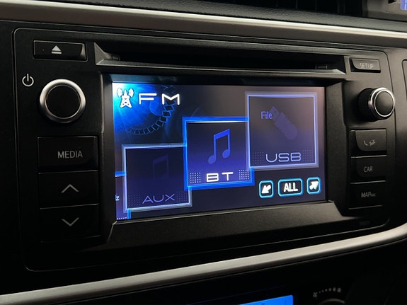 Toyota Auris 18 of 29