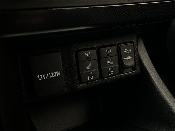 Toyota Auris 20 of 29