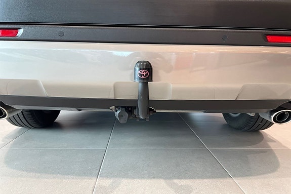 Toyota RAV4 24 of 27