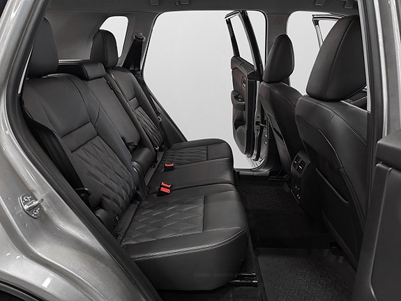 Nissan X-Trail 11 of 27