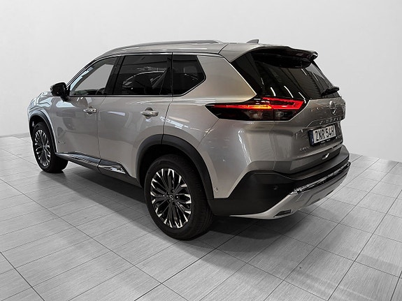Nissan X-Trail 7 of 27