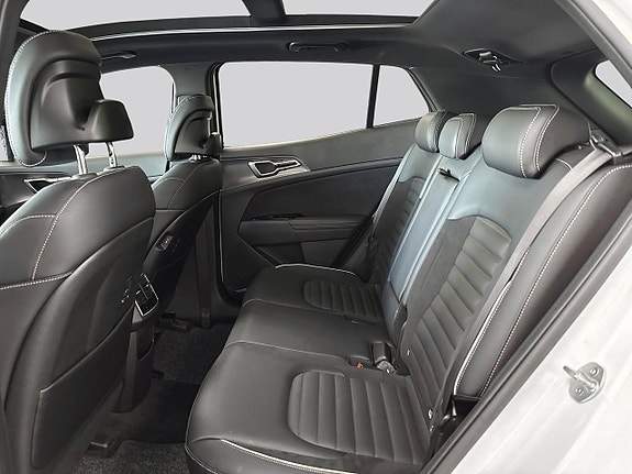 Kia Sportage 9 of 15