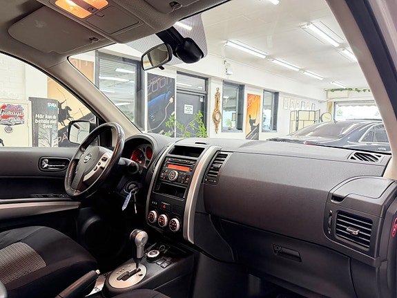 Nissan X-Trail 16 of 30