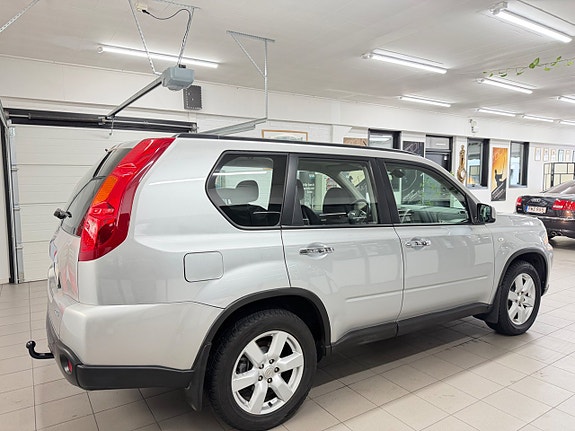 Nissan X-Trail 8 of 30