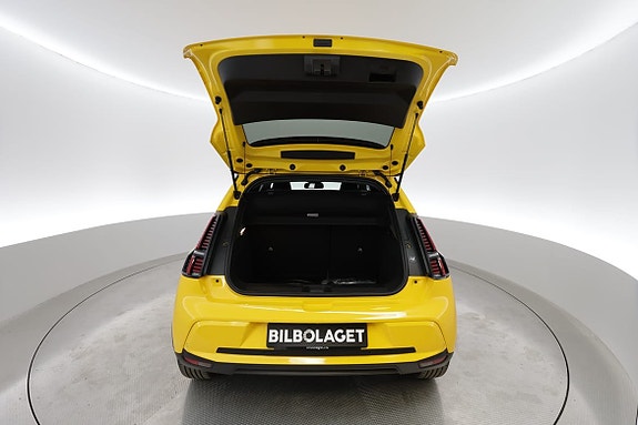 Renault 5 E-Tech 14 of 15