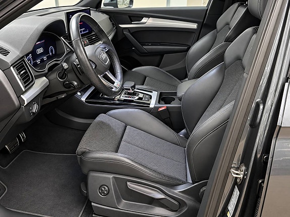 Audi Q5 7 of 14