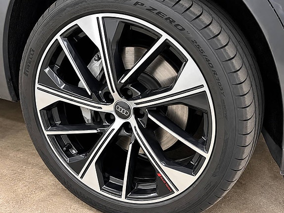 Audi Q5 14 of 14