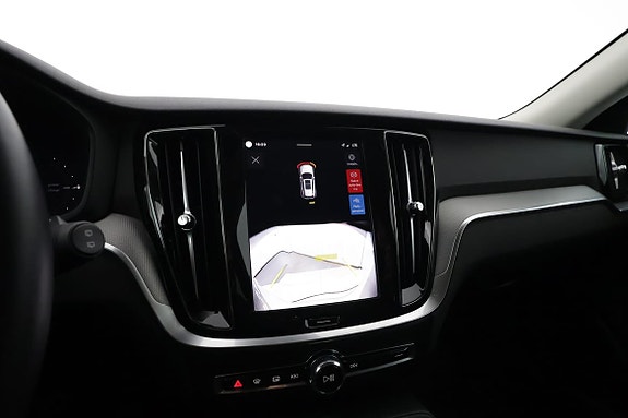 Volvo V60 13 of 17