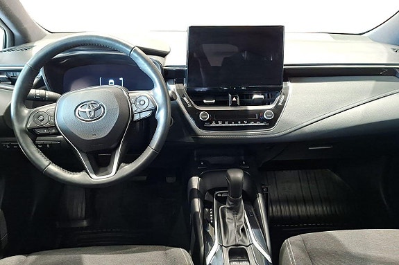 Toyota Corolla 15 of 23