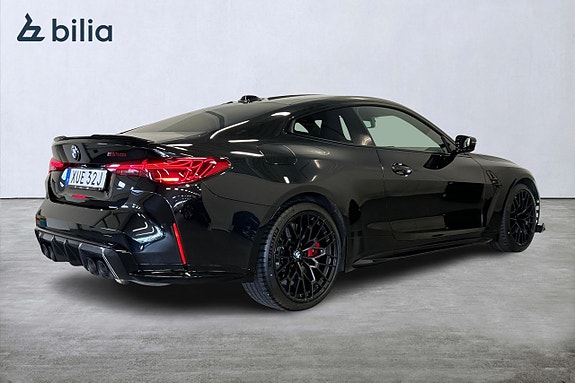 BMW M4 7 of 26