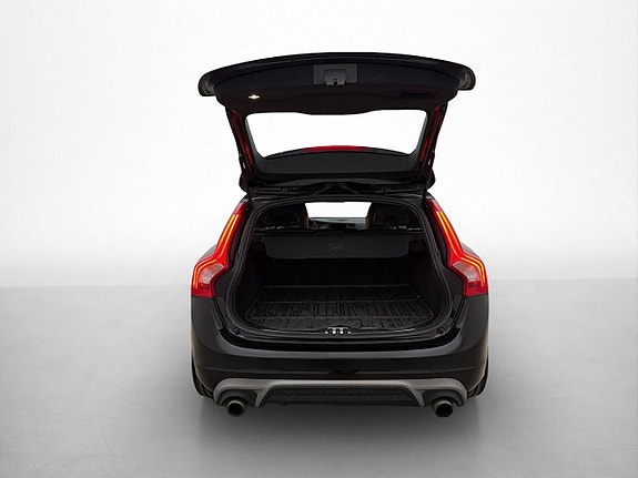 Volvo V60 8 of 29