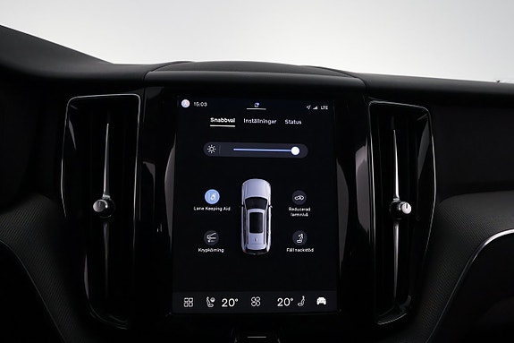 Volvo XC60 19 of 28