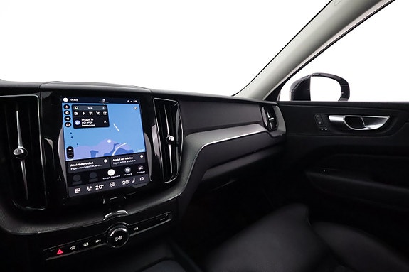 Volvo XC60 23 of 28