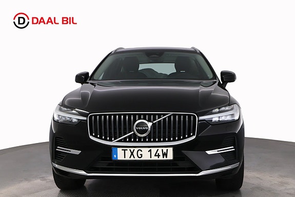 Volvo XC60 2 of 28
