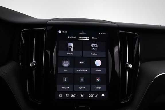 Volvo XC60 20 of 28