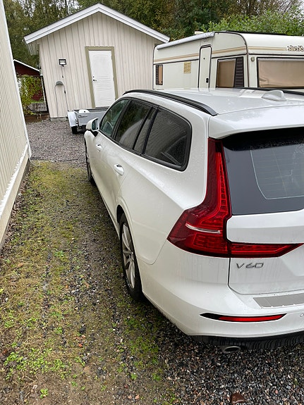 Volvo V60 4 of 7