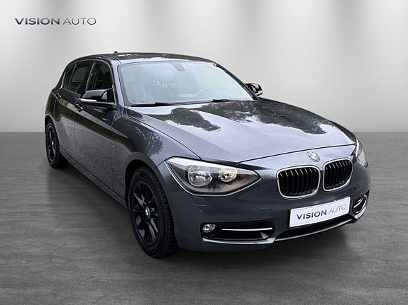 BMW 116i 3 of 24