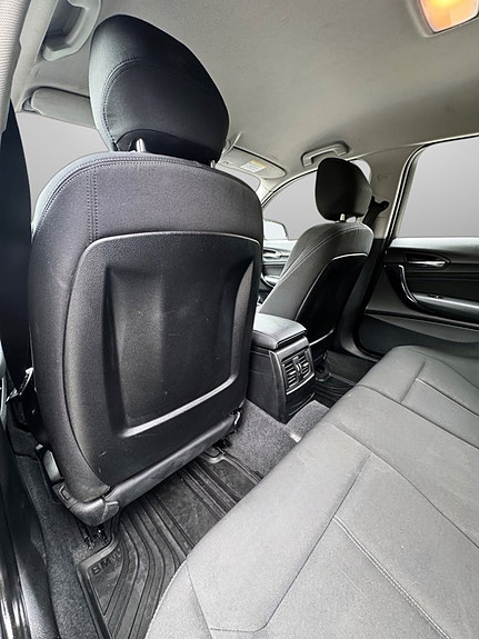 BMW 116i 20 of 24