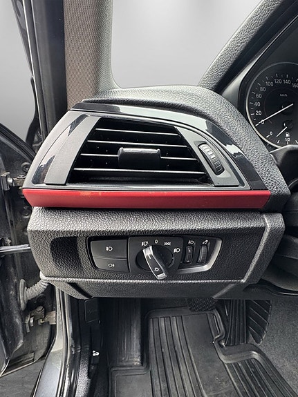BMW 116i 11 of 24
